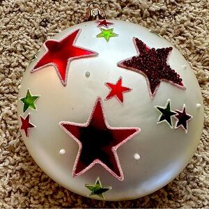 NWOT Large Round Star Ornament with Embellishments